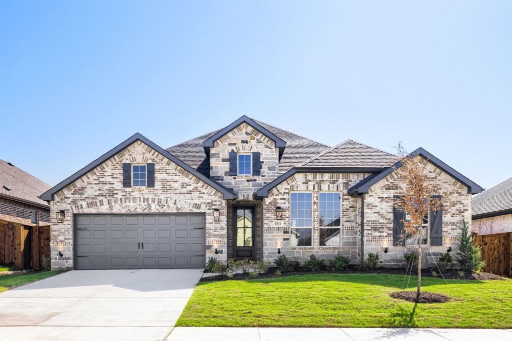 1811 Flowerfield Lane