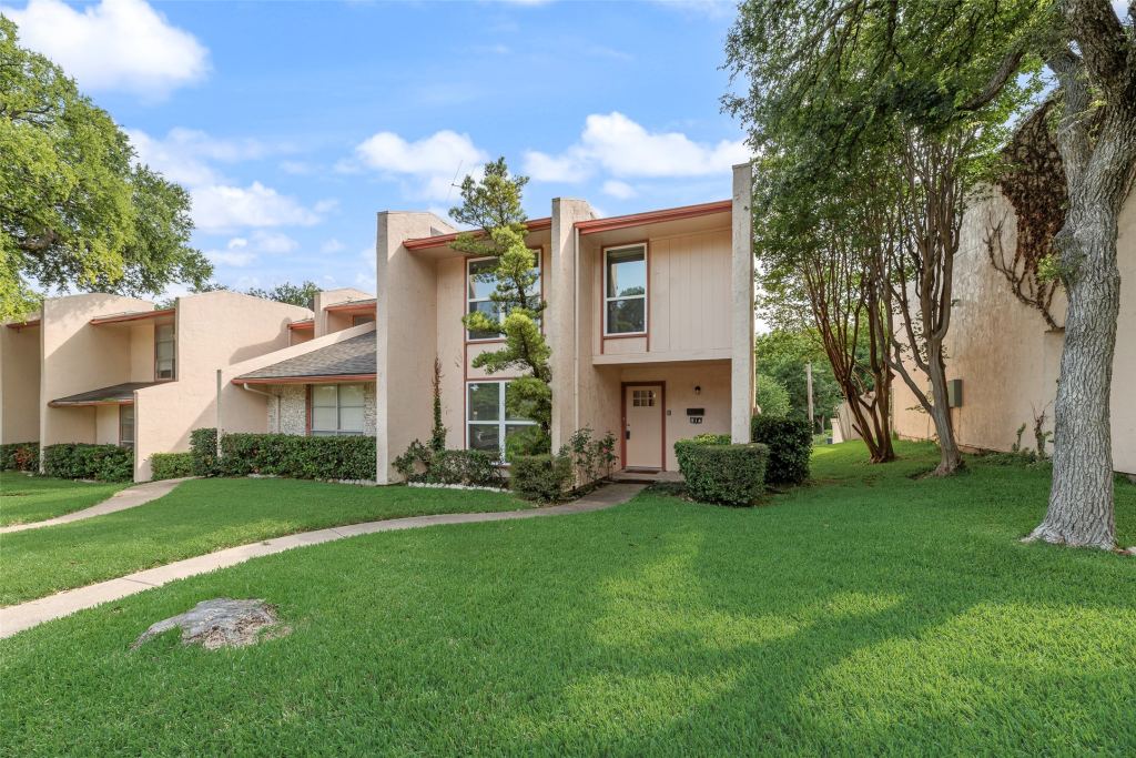 514 Valley Park Drive, Garland, TX 75043 — photo 1