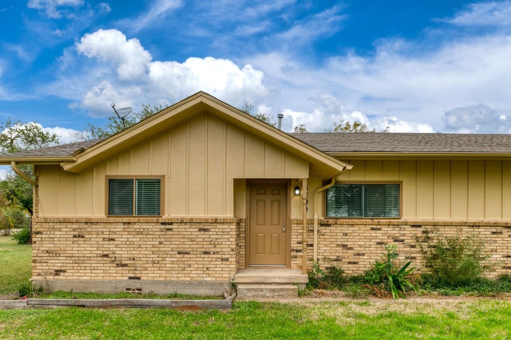 3800 Acton Highway, Granbury, TX 76049 — photo 1