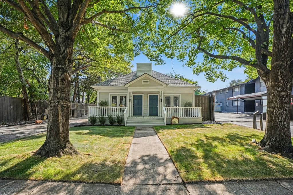 915 Annex Avenue, Dallas, TX 75204 — photo 1