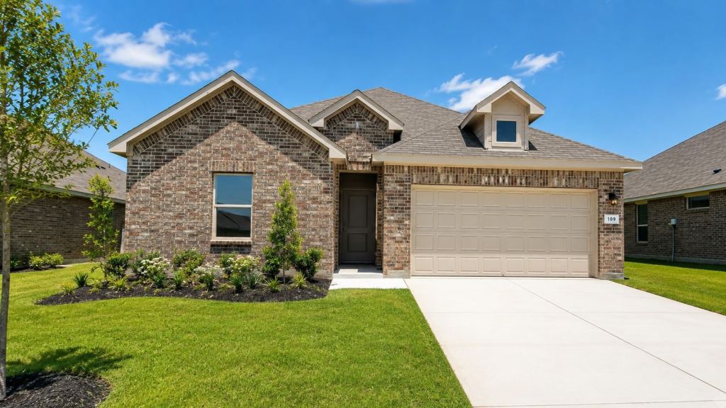 109 TYLER Street, Grandview, TX 76050 — photo 1
