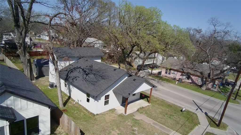 1500 W Collin Street, Corsicana, TX 75110 — photo 1