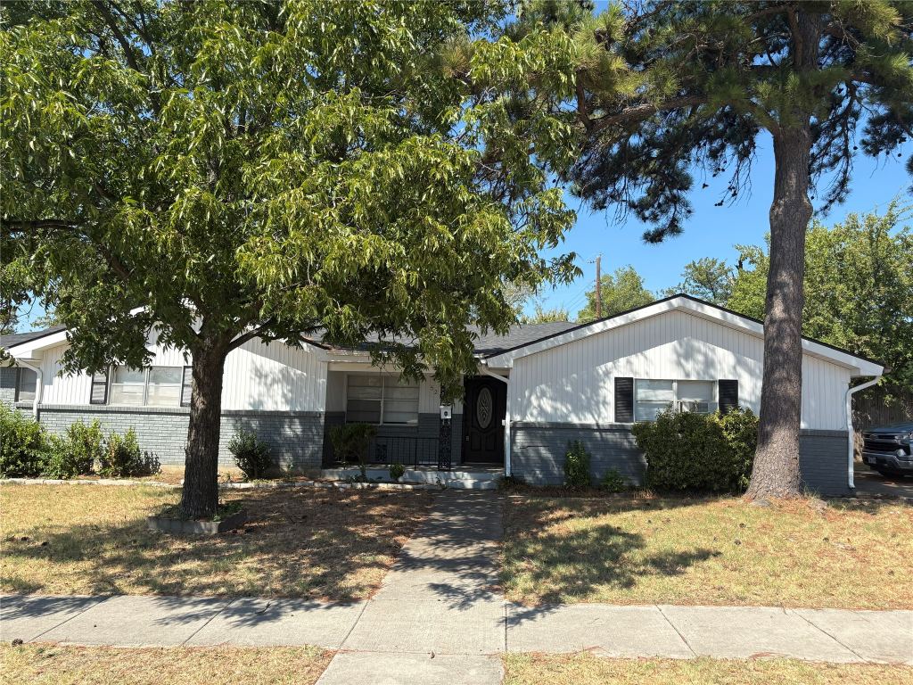 5213 Colorado Boulevard, North Richland Hills, TX 76180 — photo 1