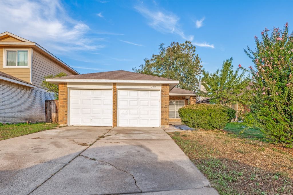 3174 Cross Creek Circle