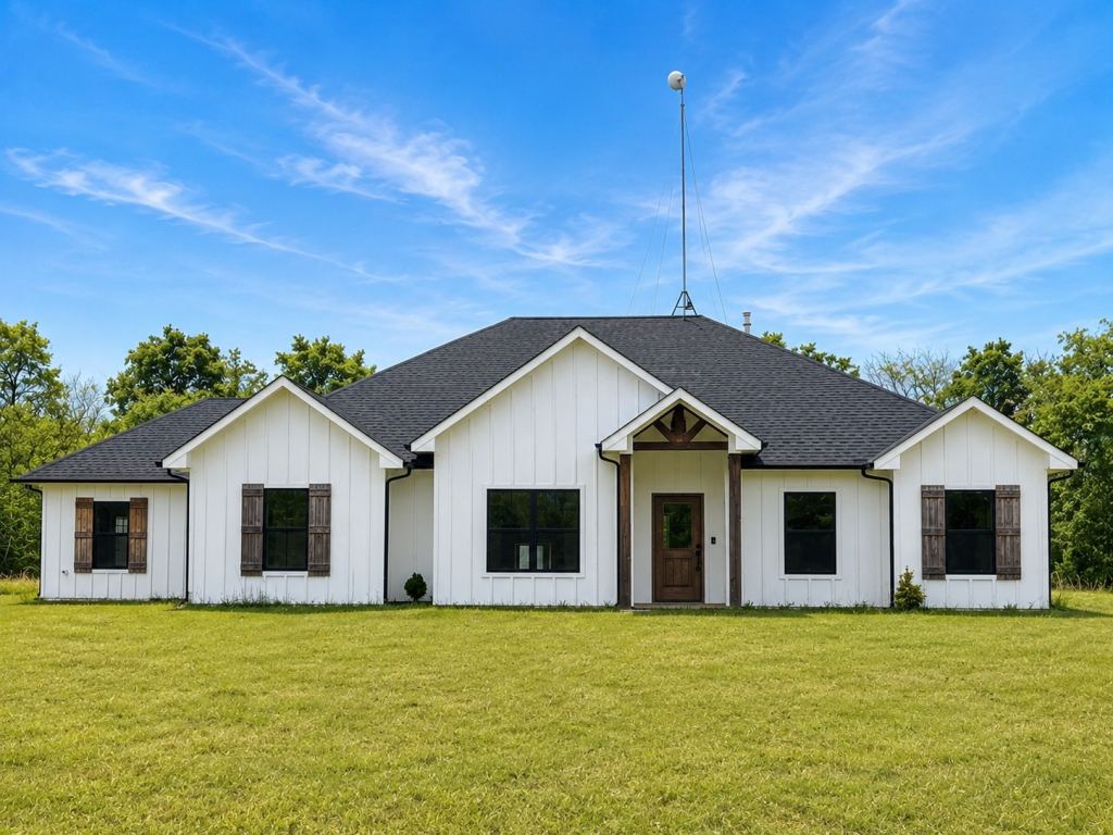 511 Interstate Highway 30 E, Sulphur Springs, TX 75482 — photo 1