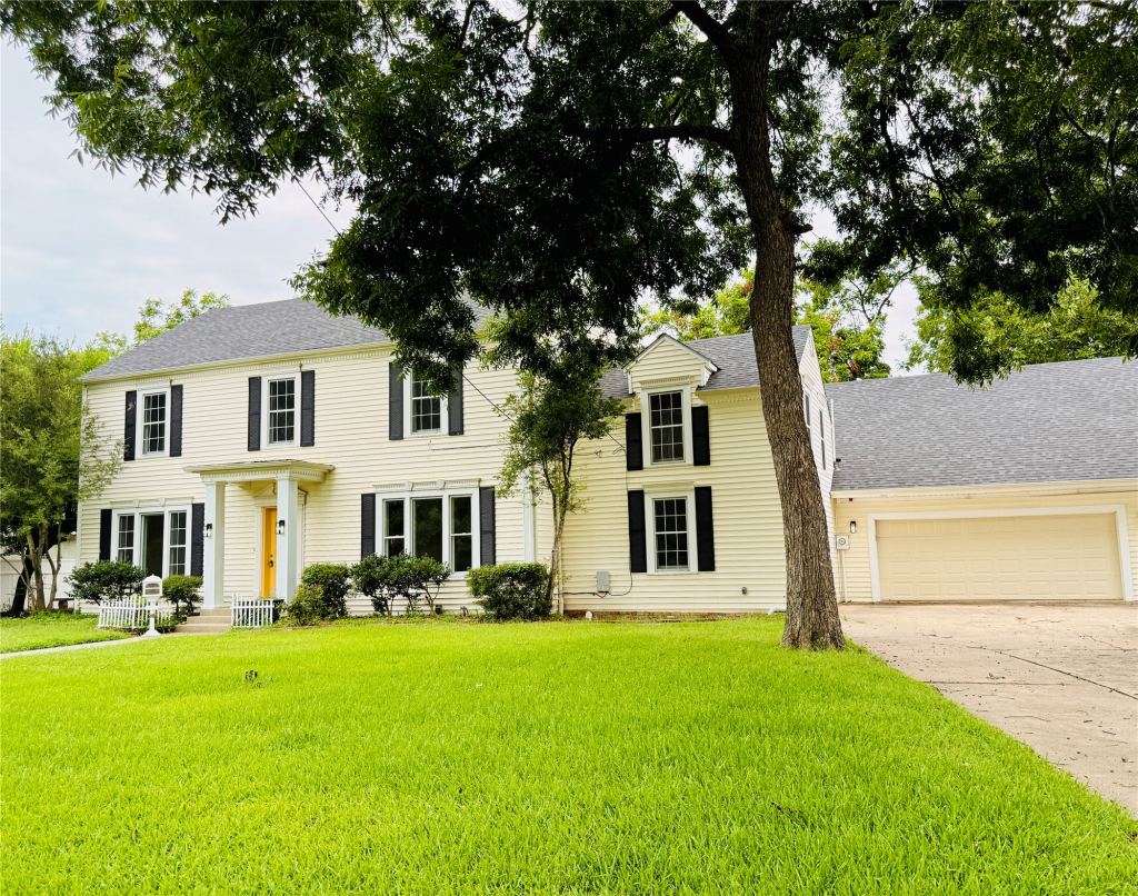 2025 Walworth Street, Greenville, TX 75401 — photo 1
