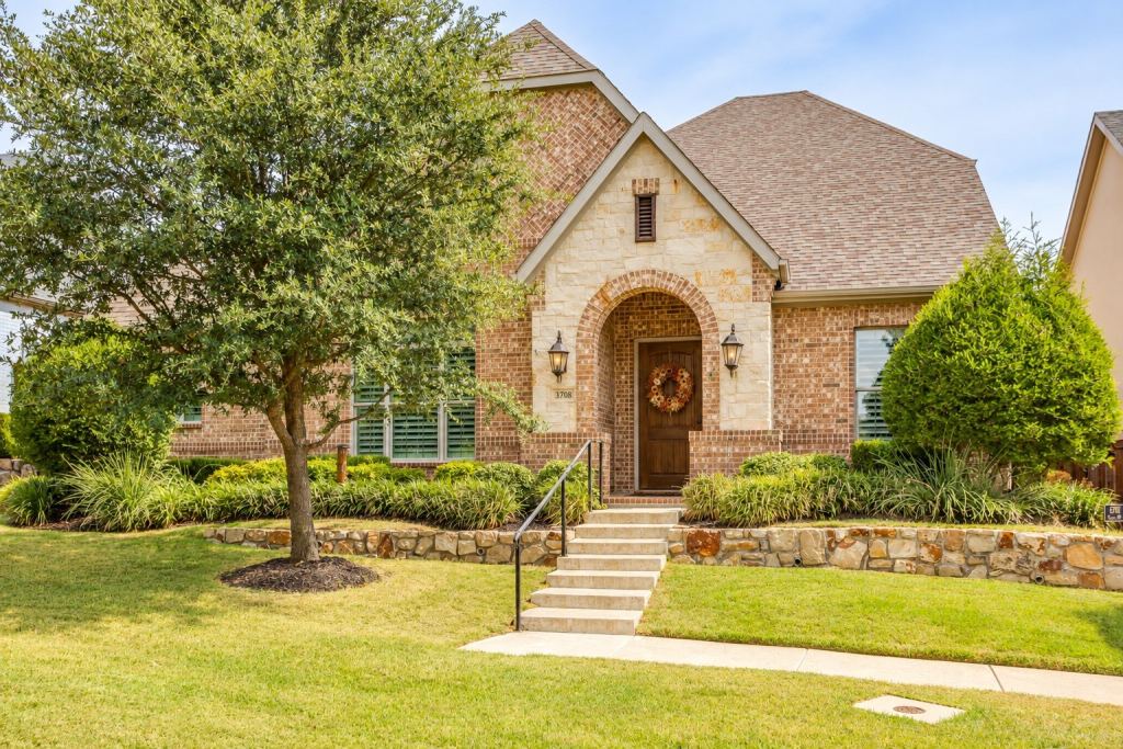 13708 Parkline Way, Fort Worth, TX 76008 — photo 1