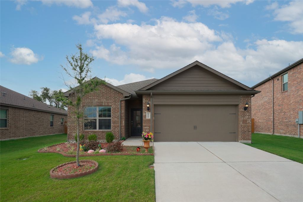 1517 Hill Top Court, Princeton, TX 75407 — photo 1