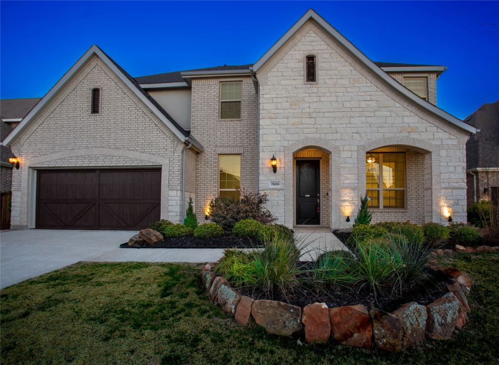 7600 Clear Rapids Drive, McKinney, TX 75071 — photo 1