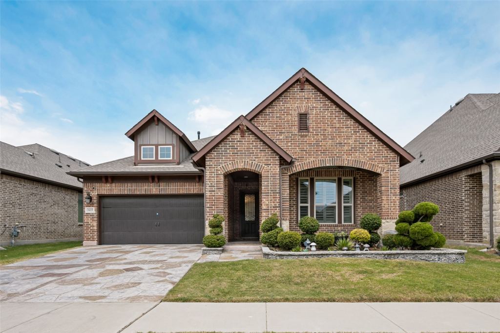 2615 High Bluff Drive