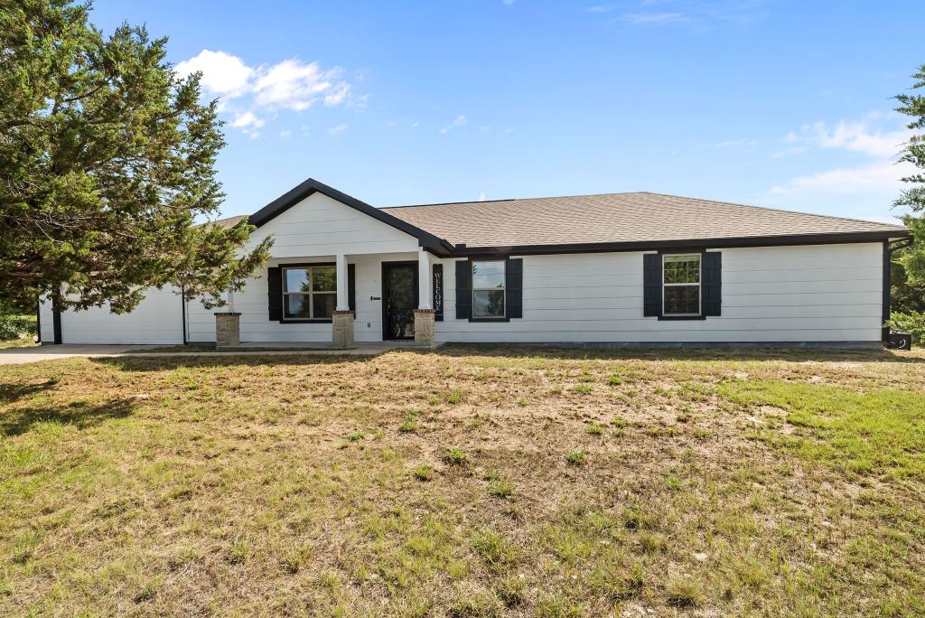 506 Brazos Hills Drive, Weatherford, TX 76087 — photo 1