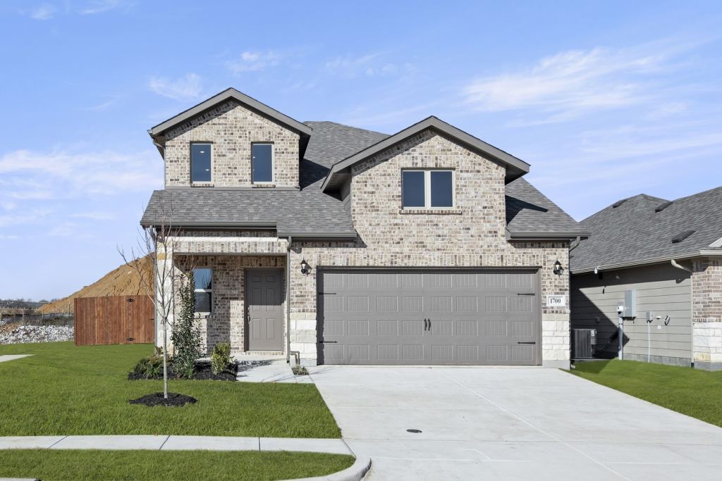 1700 Edgeway Drive