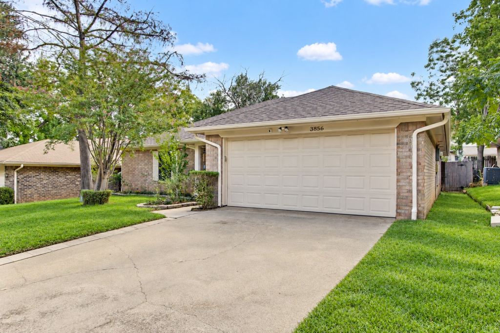 3856 Double Oak Lane, Irving, TX 75061 — photo 1