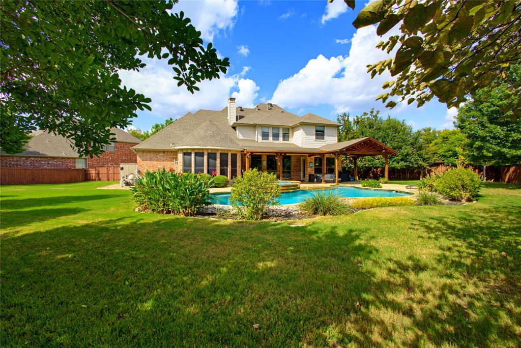 7501 Thistledown Drive, McKinney, TX 75071 — photo 1
