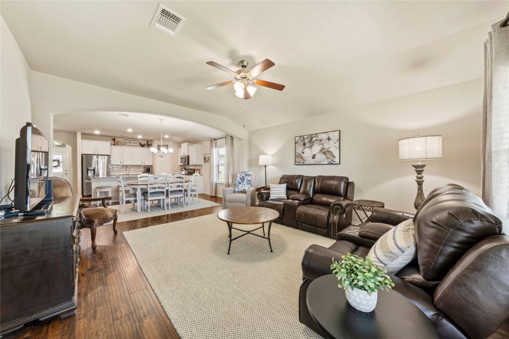 2912 Jackal Drive, Waco, TX 76655 — photo 1