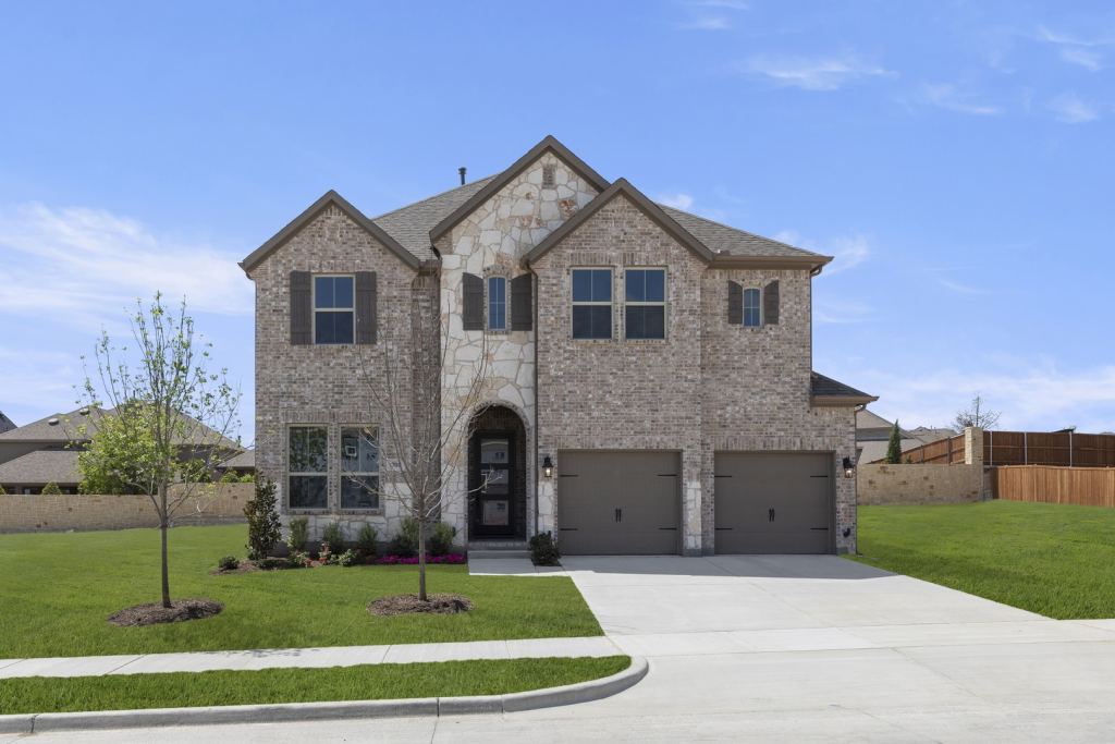 708 Splendor Drive