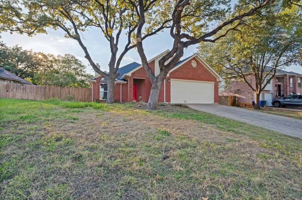 605 Reeves Lane