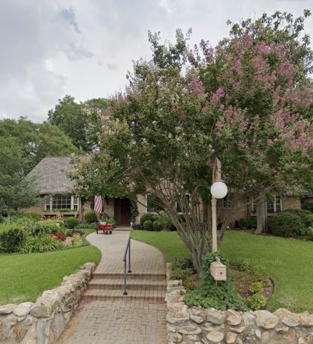 524 Magnolia Street, Denton, TX 76201 — photo 1