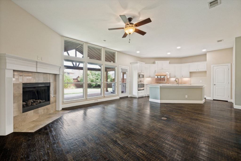 850 Woodview Drive, Prosper, TX 75078 — photo 1