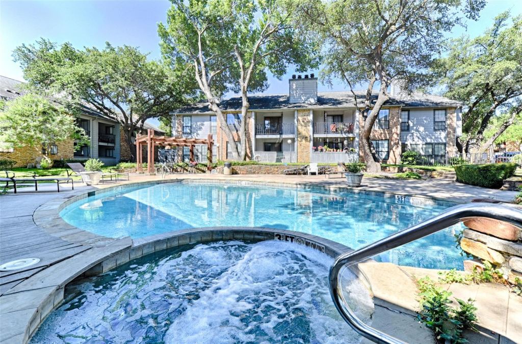 15151 Berry Trail 606, Dallas, TX 75248 — photo 1