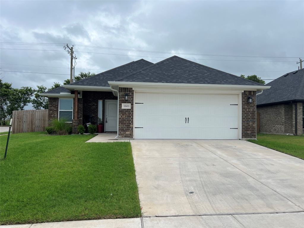 1601 Aleia Cove, Sherman, TX 75092 — photo 1