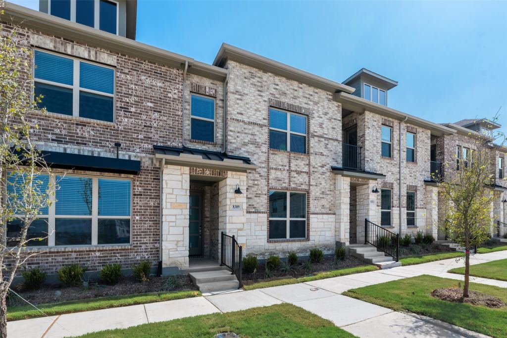 8309 Bayside Drive, Rowlett, TX 75088 — photo 1