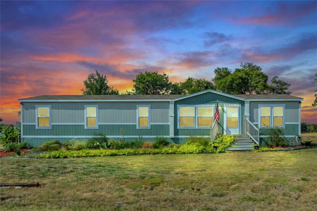 5024 Dove Street, Greenville, TX 75401 — photo 1