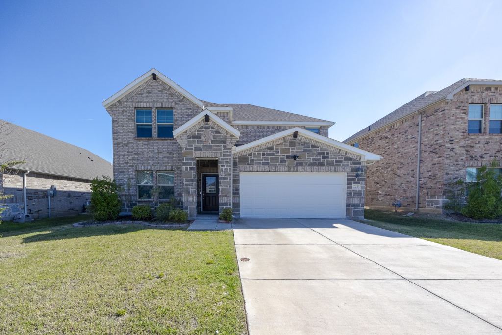 495 Fox Ridge Drive, Princeton, TX 75407 — photo 1