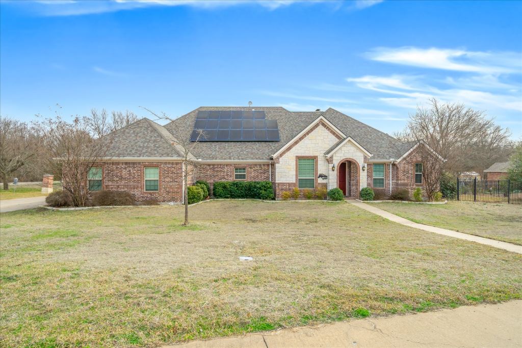 1088 Stephen Court, Farmersville, TX 75442 — photo 1