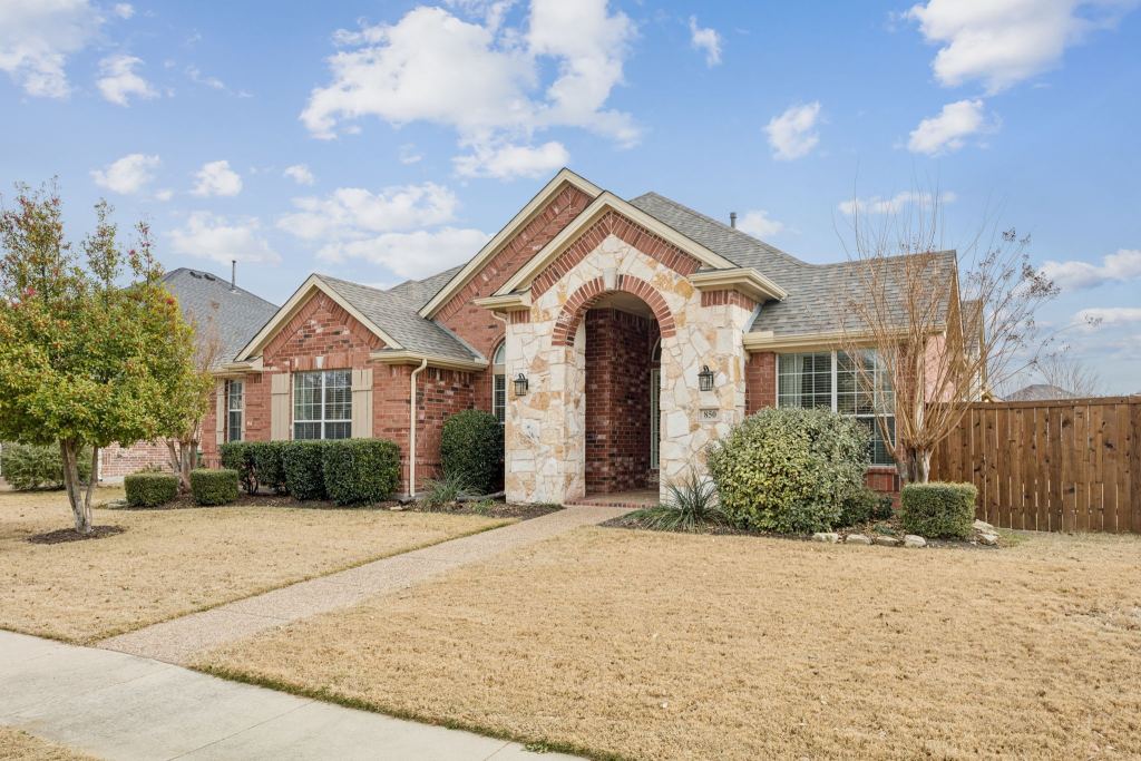850 Wind Brook Lane