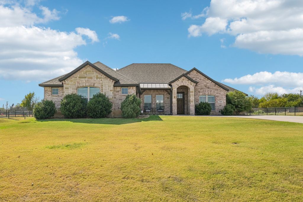 10189 Kildee Trail, Sanger, TX 76266 — photo 1