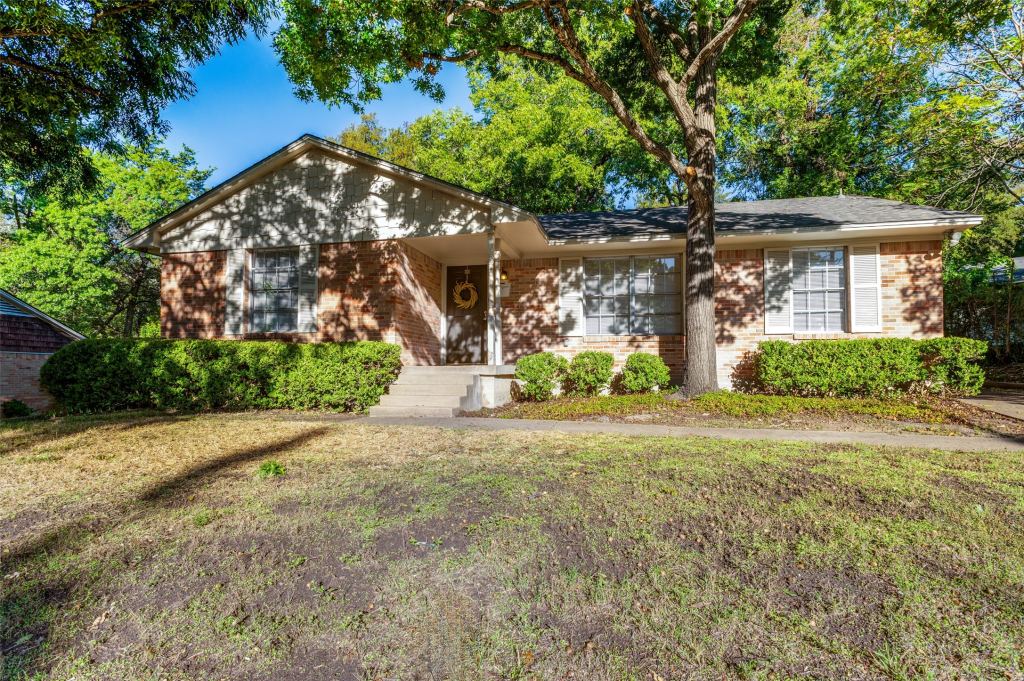 4515 Dove Creek Way
