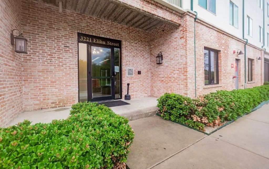 3221 Elihu Street 306, Dallas, TX 75210 — photo 1