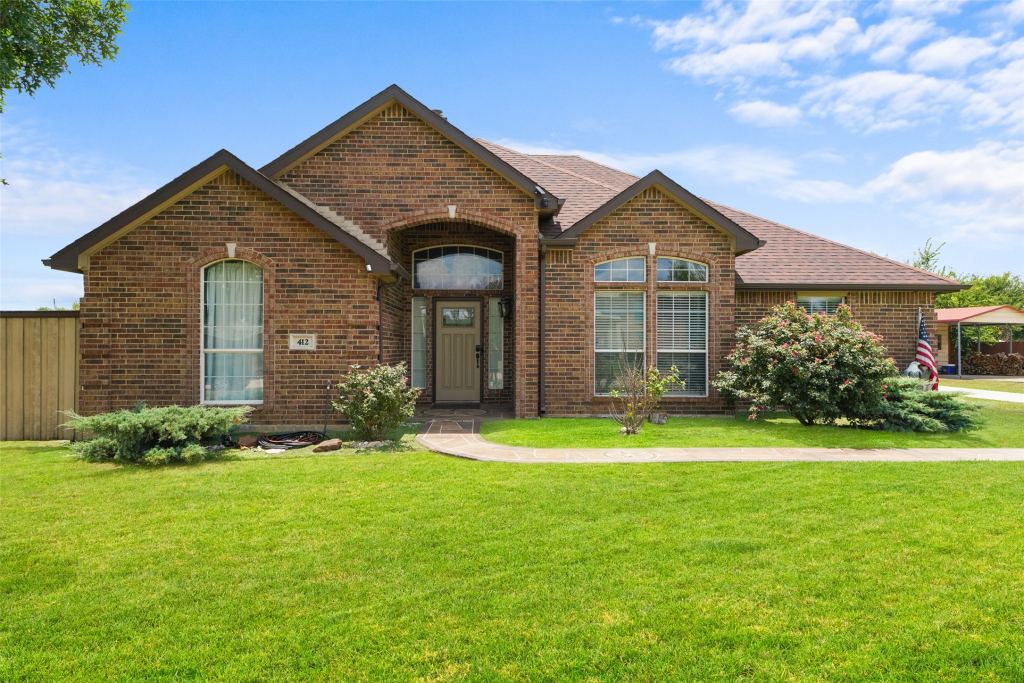 412 Kings Creek Drive, Terrell, TX 75161 — photo 1