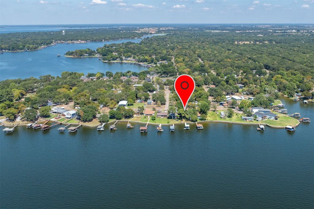 107 Briarwood Drive, Mabank, TX 75156 — photo 1