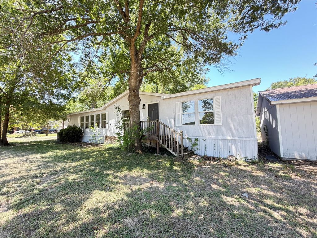 1010 Glen Brook Drive, Pecan Hill, TX 75165 — photo 1