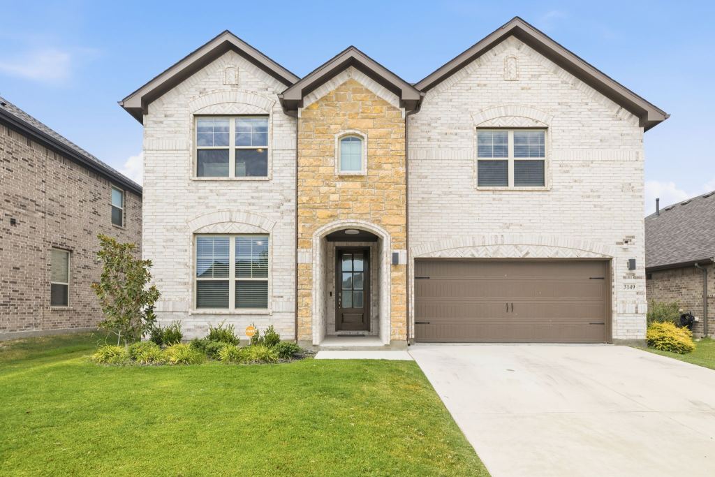 3149 Redbud Flower Trail, Venus, TX 76084 — photo 1