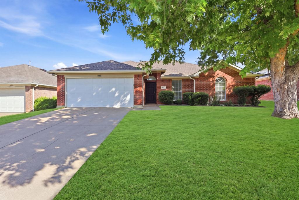 625 Jamie Lane, Mansfield, TX 76063 — photo 1