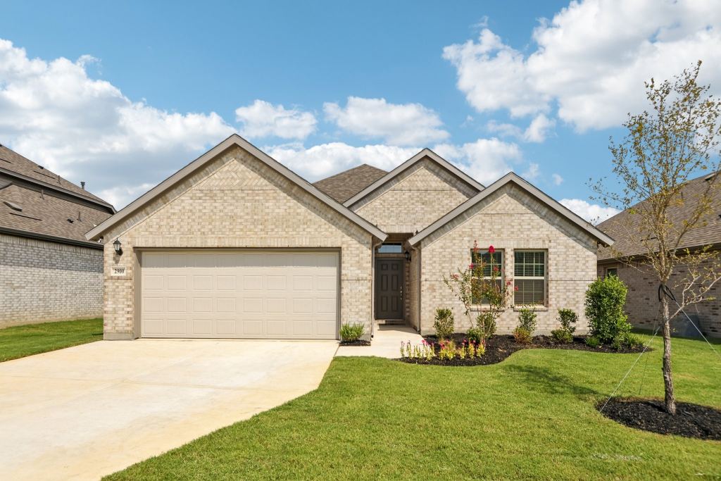 2900 Tamarack Lane
