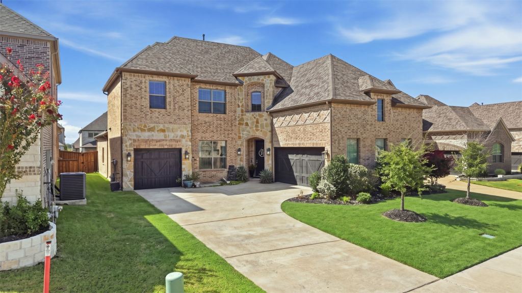 617 Nakoma Drive