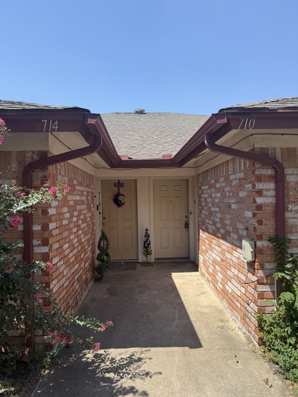 708 E Pecan Street 710, Hurst, TX 76053 — photo 1