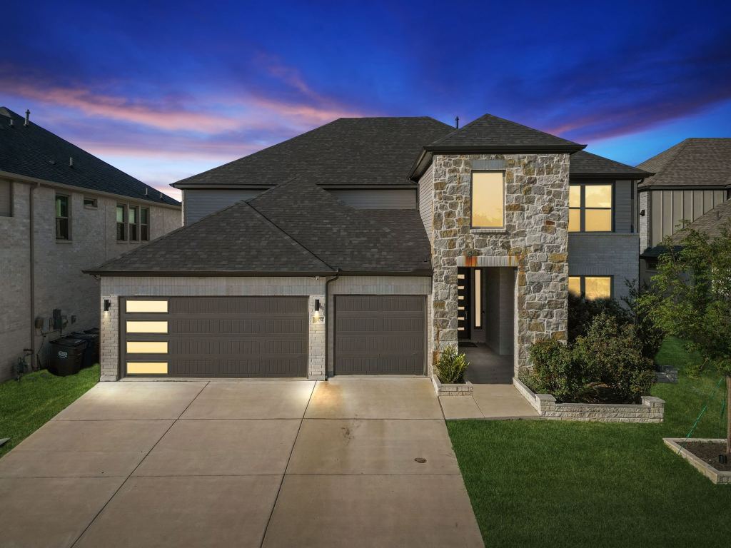 1904 Brentwood Lane