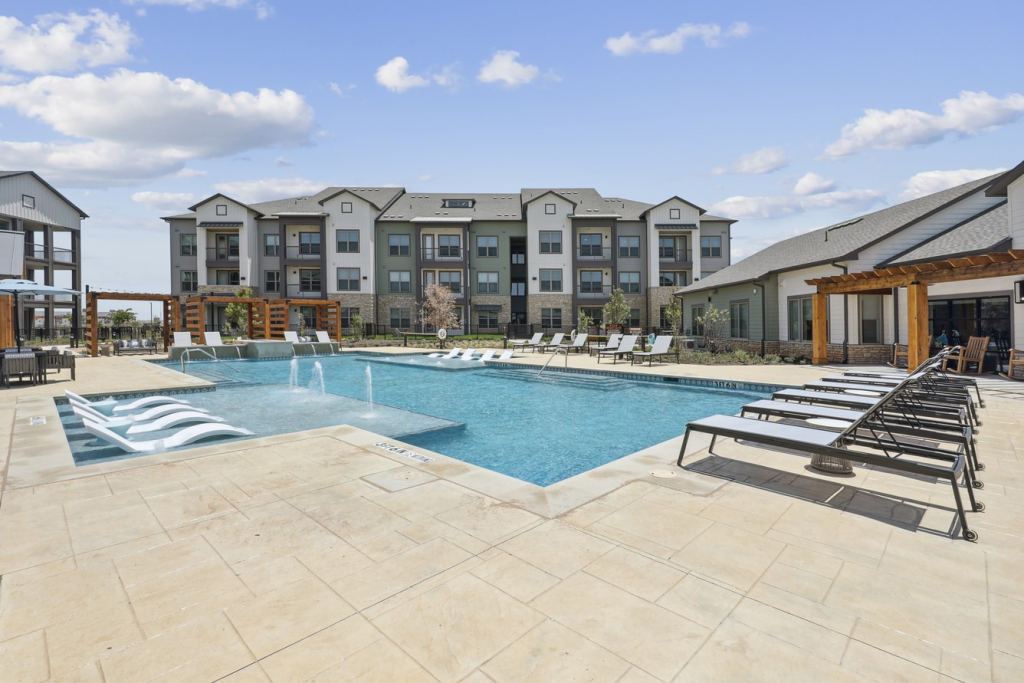 9301 Brewer Boulevard 5302, Fort Worth, TX 76123 — photo 1
