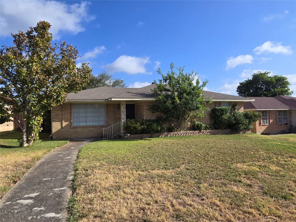 1623 Heather Glen Drive, Dallas, TX 75232 — photo 1
