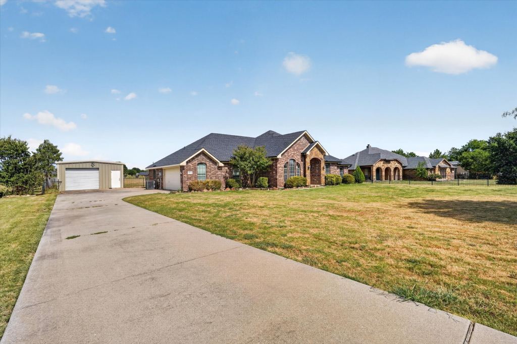 10231 Bantry Lane, Forney, TX 75126 — photo 1