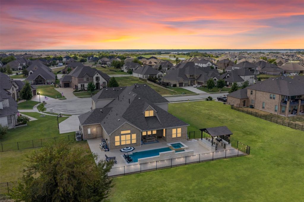 2427 Debracie Court, Heath, TX 75126 — photo 1