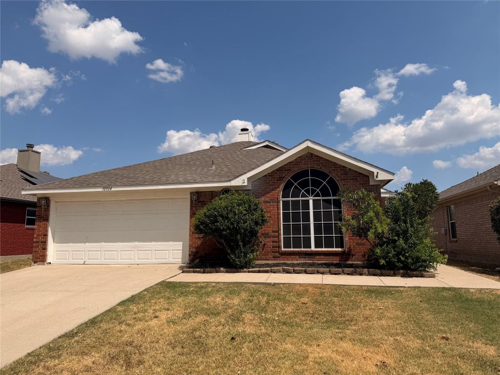 10504 Aransas Drive, Fort Worth, TX 76131 — photo 1