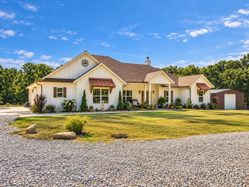 2525 Preskitt Road, Decatur, TX 76234 — photo 1