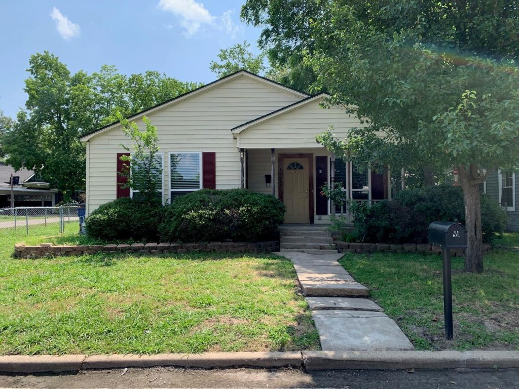 3901 Bois D Arc Street, Greenville, TX 75401 — photo 1