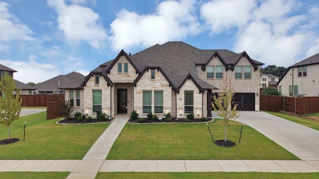 2303 Knapp Trail, Mansfield, TX 76063 — photo 1